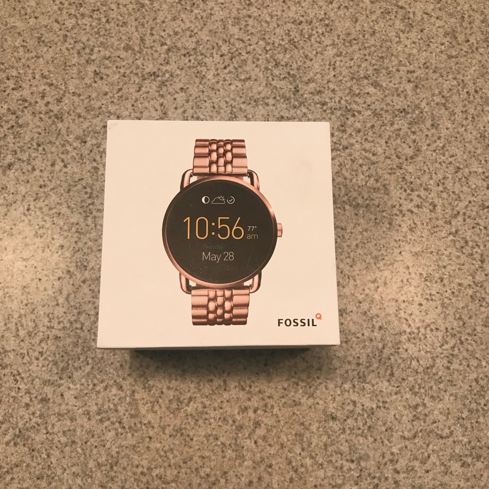 Fossil Q Rose Gold smartwatch